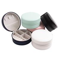 Porta Joias em Couro Sintético  - 06017